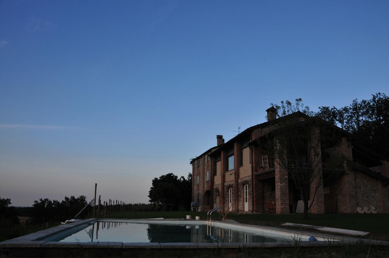 Bosco Dei Poveri Agazzano Kültér fotó